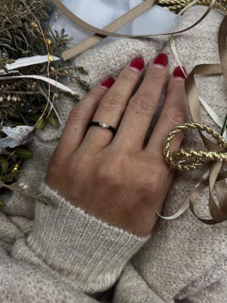 Ochrana, Vytrvalost, Sebevědomí 🖤 Černý spinel podporuje sebedůvěru a osobní sílu 🛡️ Chrání před negativní energií ⚡...